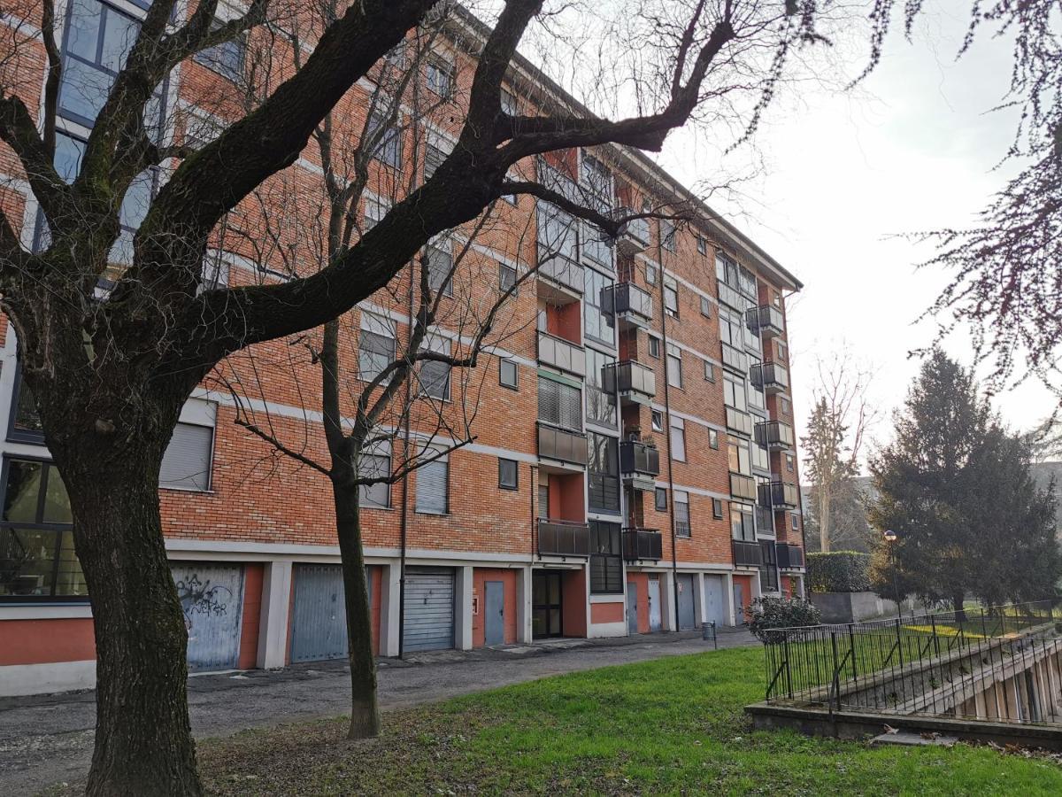 Casa Virginia Apartment Milan Bagian luar foto